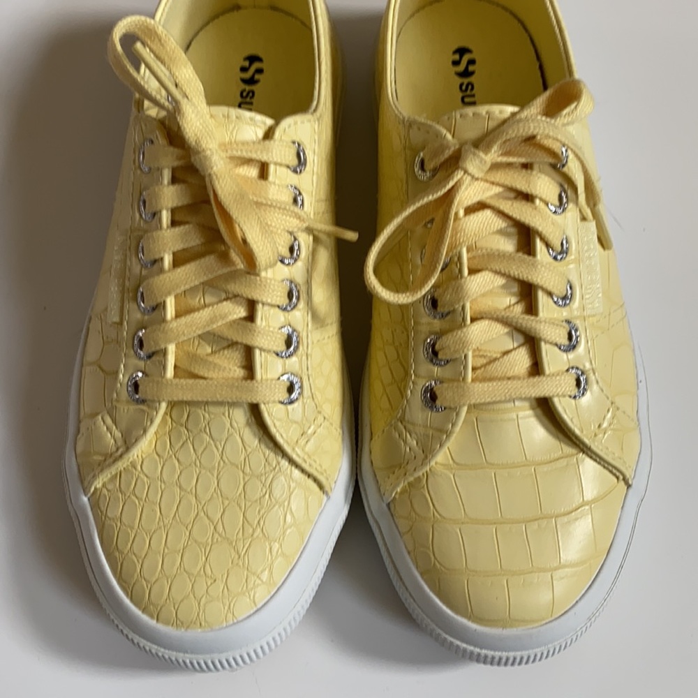 Superga croc emboss sneaker yellow 6.5 7 7.5 8 NWT - Picture 7 of 16